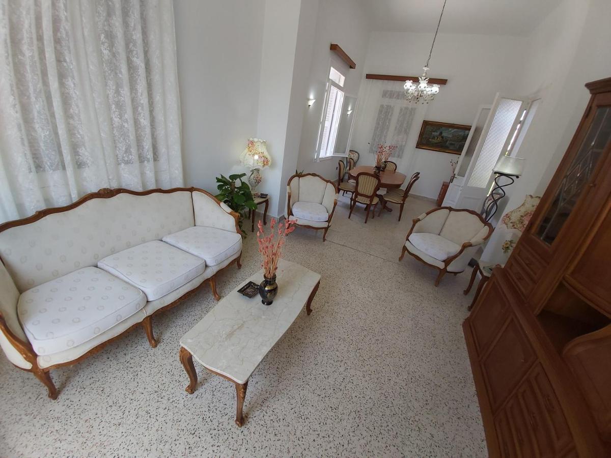 Tower Traditional Pool Villa Kremastí المظهر الخارجي الصورة