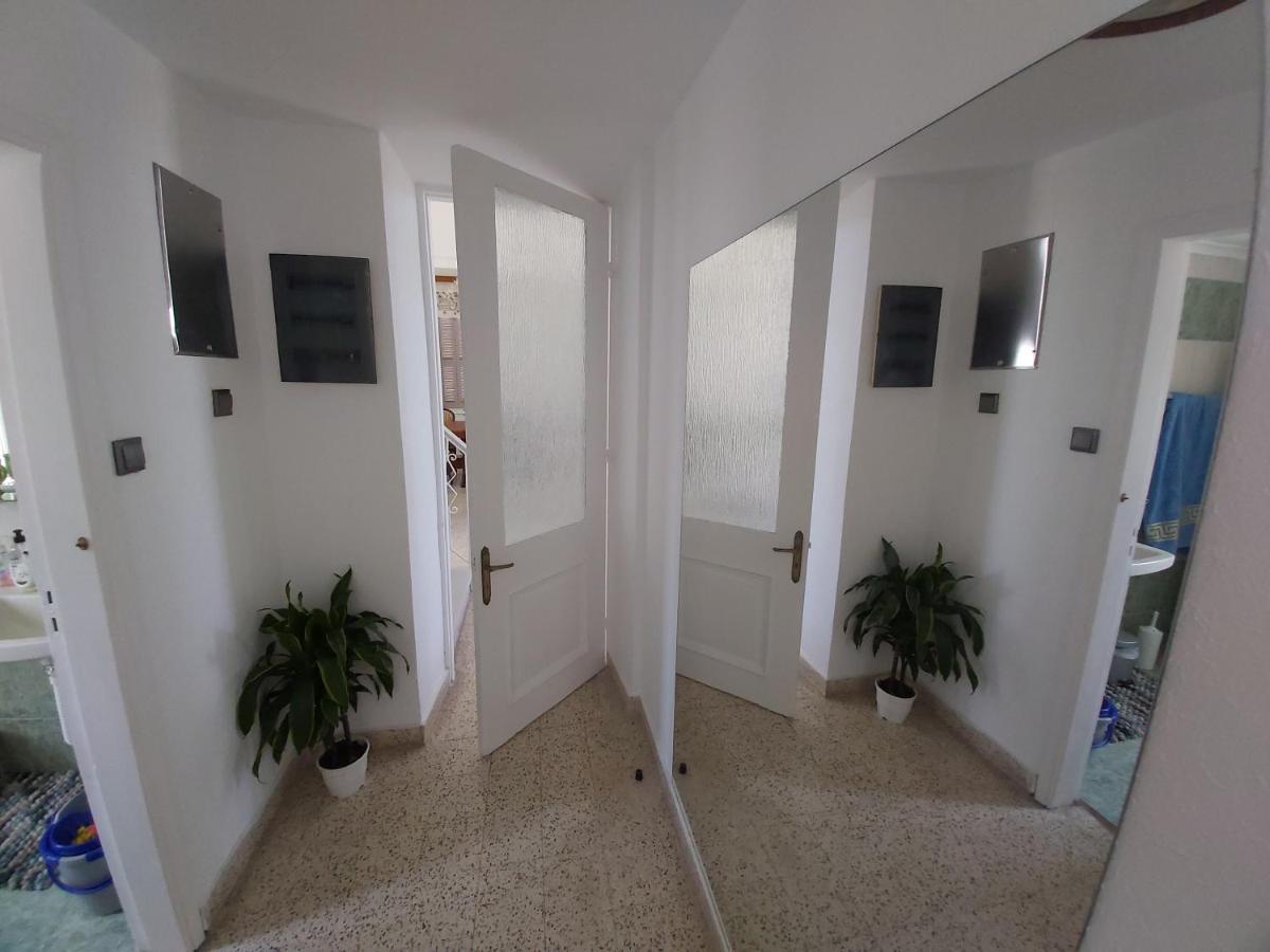 Tower Traditional Pool Villa Kremastí المظهر الخارجي الصورة