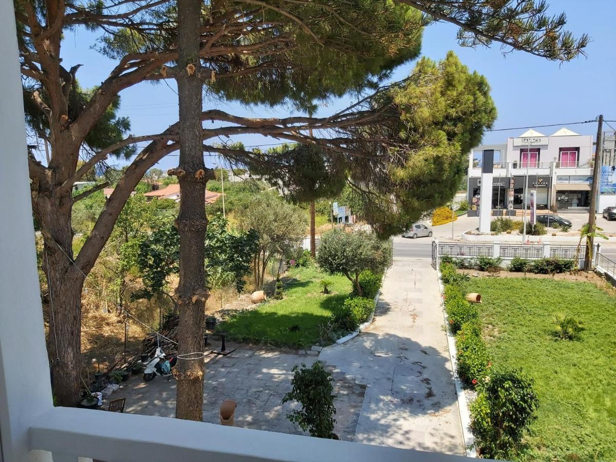 Tower Traditional Pool Villa Kremastí المظهر الخارجي الصورة